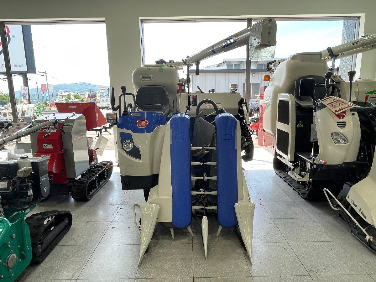  中古コンバイン 地域限定自宅配送【未整備】イセキ コンバイン HVZ211G: 長さ×幅×高さ2735ｍｍ×1560ｍｍ×1780ｍｍ 出力:11.6PS