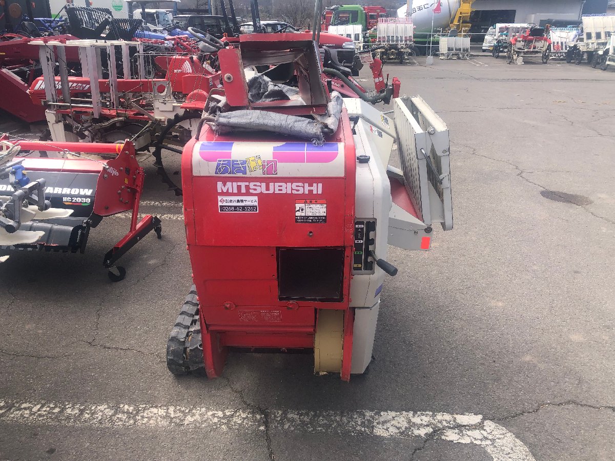  中古ハーベスター 三菱 ハーベスター MH51  機体寸法:2100×1100×1230(mm) 出力5ps 燃料:無鉛ガソリンの商品画像2