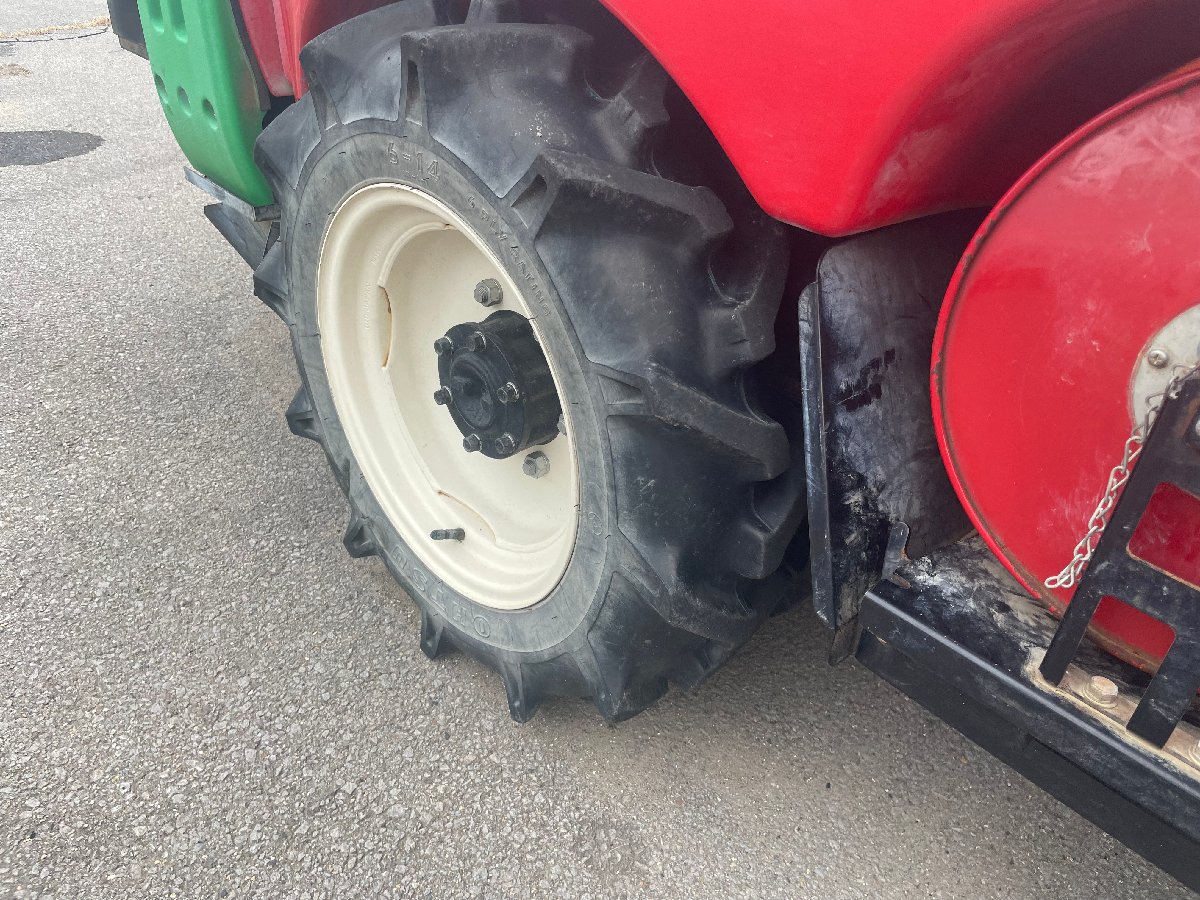 スピードスプレーヤー ショーシン SS 3S‐VE640 出力:34.9ps 変速段数前進9段・後進3段 タンク容量:600Lの商品画像10