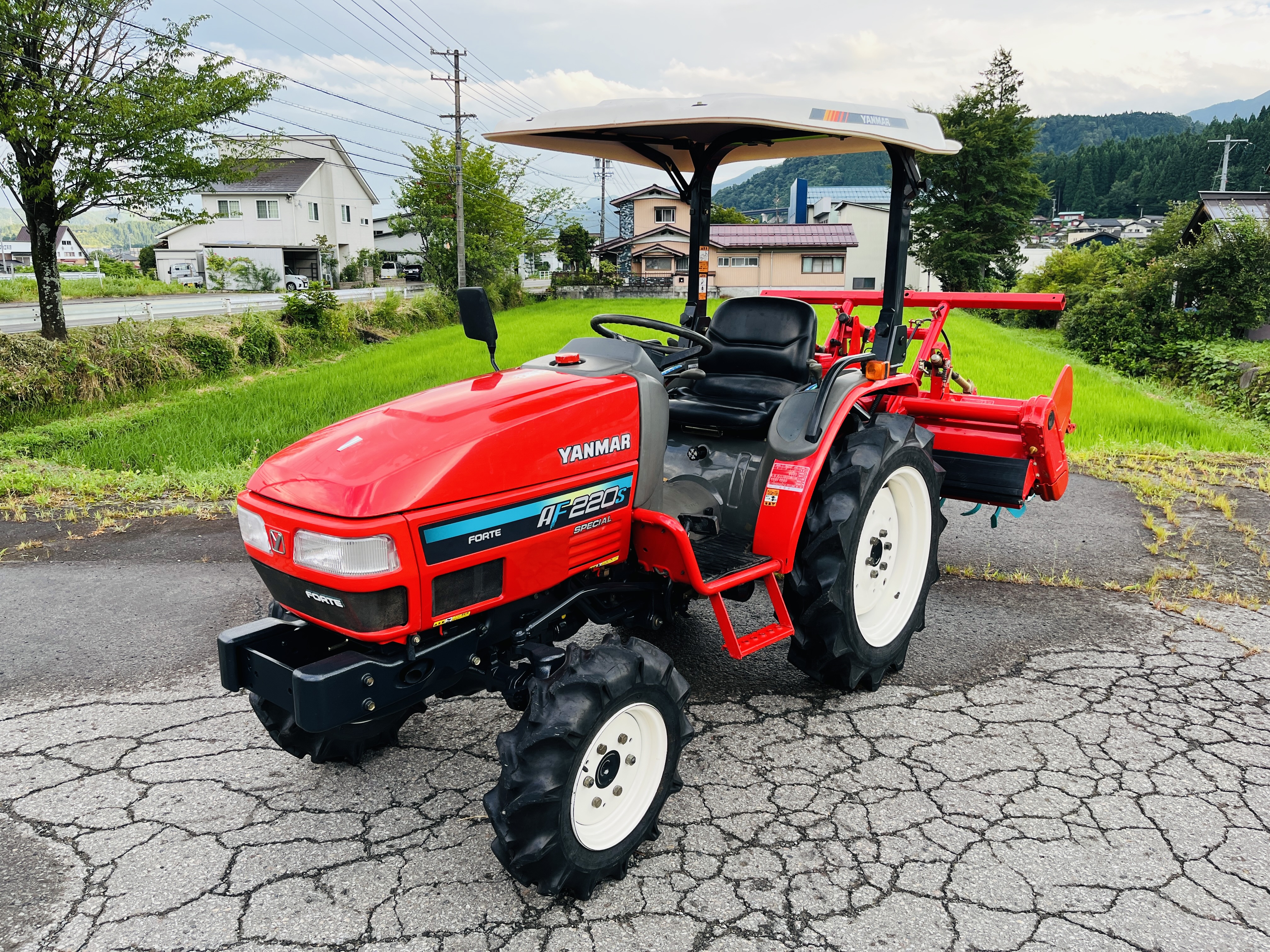 ヤンマー 中古トラクター AF220S